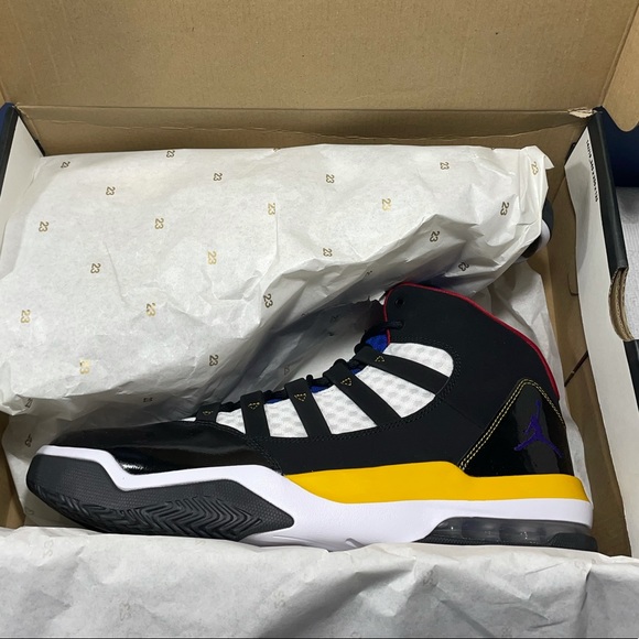 Jordan Max Aura Rivals Men’s Multiple Sizes NEW! - Picture 9 of 10